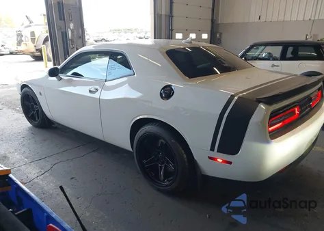 2016 Dodge Challenger R/T Scat Pack z USA, uszkodzony, nr VIN 2C3CDZFJ0GH231805